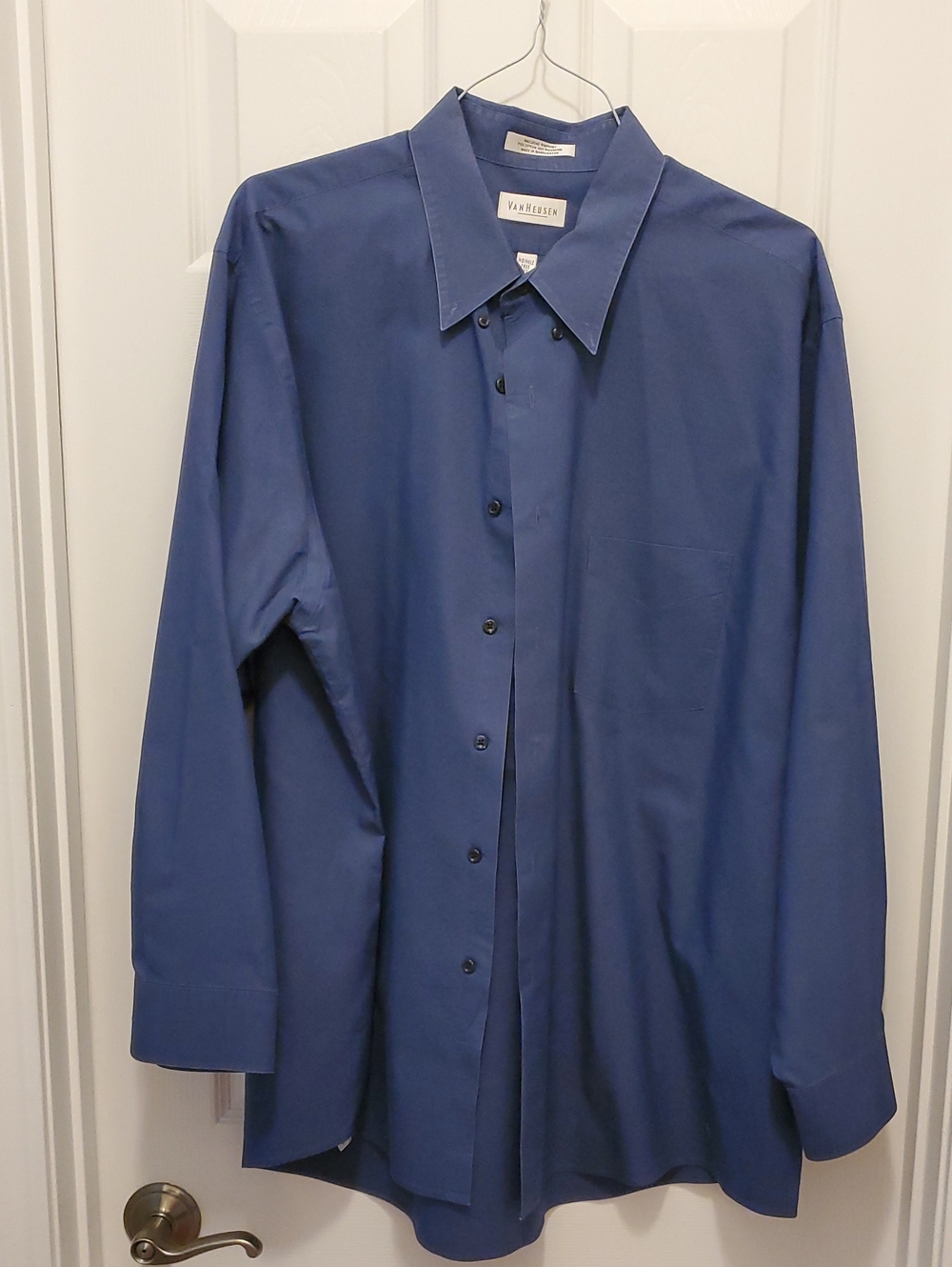 Van Heusen 🌻 Wrinkle Free Men's Navy Blue Button-Down Dress Shirt 18.5 34/35
